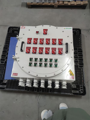 Crown Extra Lighting ATEX sertifikalı 110/220/380/460V Ex-Proof Junction Box Kimyasal işleme tesisleri için uygundur