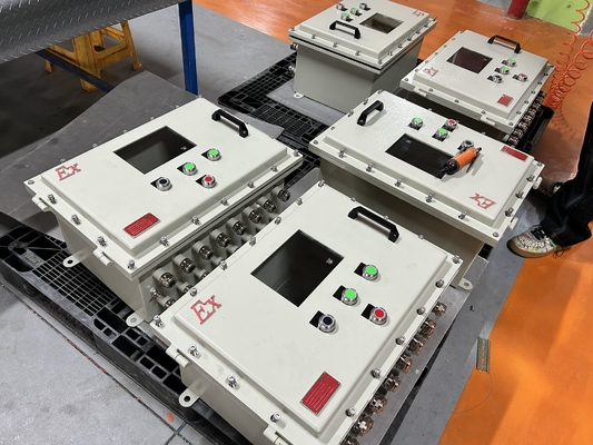ATEX/IECEx Sertifikalı Patlamaya Dayanıklı Dağıtım Panosu | 220V/380V Pompa Çalıştırıcı, IP65 Dereceli