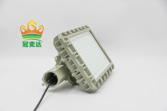 Anında Açılan ve Yüksek CRI 70 Tehlikeli Konum LED Projektör, Net Beyaz Işık Çıkışı