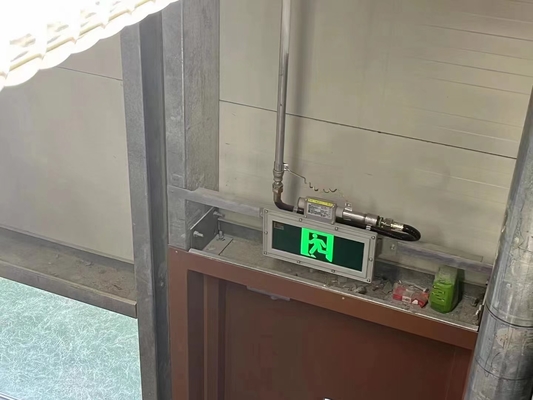 Sıcak Satış 3W Patlama Dayanıklı LED Acil Durum Işığı 50000h Hizmet Süresi Kimyasal Tesisler İçin Eski Dayanıklı Çıkış İşareti