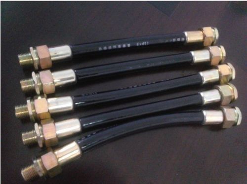 IP65 Sertifikalı Korrozyona Karşı Döşelenmiş Kauçuk Elektrikli Boru Montajı Tehlikeli Yerler İçin Patlama Dayanıklı Esnek Kanal