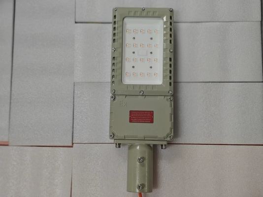 100W 200W LED Patlama Dayanıklı Fırtına Lamba Fenerleri ATEX II 2G Gaz Bölgesi için Güvenlik1/2