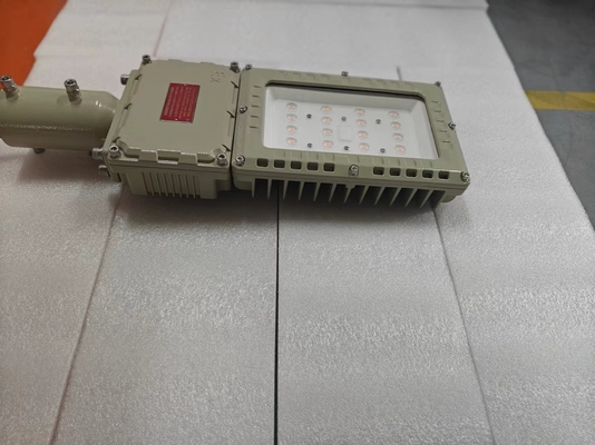 100W - 200W tavan patlama geçirmez LED floodlight IECEx ATEX CNEX sertifikalı