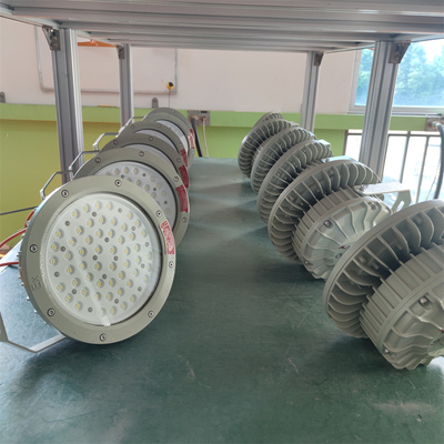 50000 Saat Uzun Yaşam Süresi WF2 Patlama Dayanıklı LED Körfez Işığı IP66 Offshore Deniz Liman Terminalı İçin