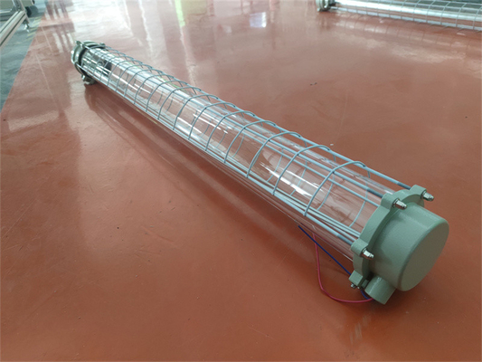 ATEX Ex kanıtlı LED doğrusal ışık armatürü 100lm/w IP66 Islak ortamlar için korozyona dayanıklı