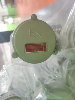 Patlama Kanıtı LED Işık Petrokimya tesisi ATEX EAC 50000hr kullanıldı 54W tavan flange kolye ömrü