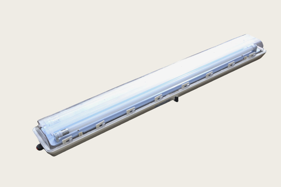 Patlama Dayanıklı ATEX tüm plastik ((GRP) Floresan lamba Lamba WF2 IP66 Div 1 tehlikeli alan için 36W