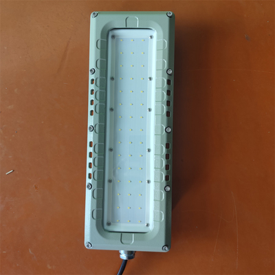 Ex-Proof Led doğrusal ışık ATEX IEC RoHS IP66 WF2 deniz sınıfı Alüminyum 100lm/w 295v 80watt Bölge 1,2,21,22