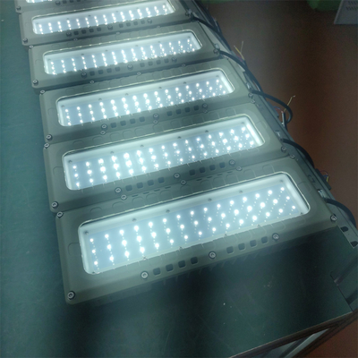 Alev geçirmez LED Işıklama Ex d 50-90W IP66 WF2 Tavan/Açık/Flanş Montajı