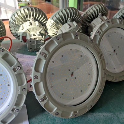 IECEx Patlama Dayanıklı Alev Dayanıklı LED Işık Alüminyum Alaşımlı WF2 IP66 Tehlikeli Bölge için 1 200watt