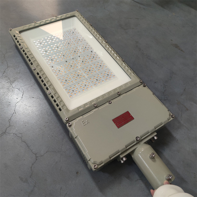 IP66 Patlama Dayanıklı Dış LED Floodlight ATEX IECEx CNEX Sertifikalı Offshore Platformlar için İdeal Rafineri Tehlikeli Tesisler