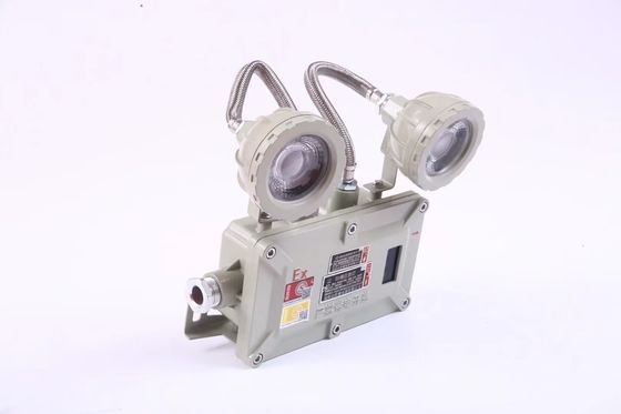 Patlamaya Dayanıklı Kimya ve İlaç Endüstrisi Alev Geçirmez Acil Durum Işığı ile Patlamalara Karşı Koruma