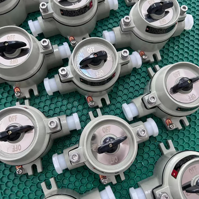 Denizcilik derecesi alüminyumlu ve 9mm-13mm kablo özellikli 50/60HZ Voltaj Patlama Kanıtlı Değiştiricisi