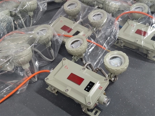 Bölge 1 Alev geçirmez acil durum ışığı 2 * 5Watt Deniz uygulamaları için