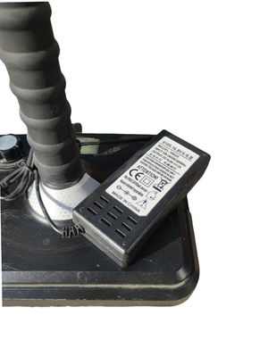 Bölge 1 Offshore Onshore Patlama Dayanıklı Taşınabilir LED Çalışma Işığı Tüm Plastik GRP 100-295VAC Petrol Hazardou Çevre için
