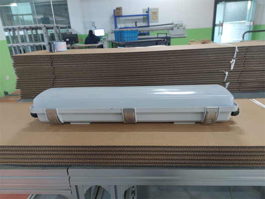 2*18w/2*36w Patlama Güvenli Floresan Işığı IP66 WF2 Koruma Seviyesi Yüksek CRI Ra≥70