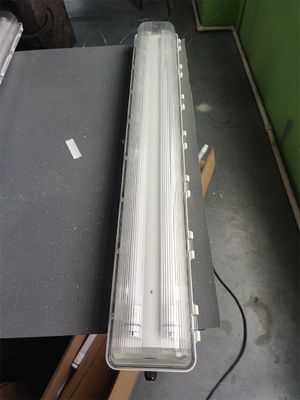Enerji tasarrufu yapan sönümlü 36 inç T5 T8 Alev Dayanıklı LED Tüp Işığı Çeşitli Uygulamalar için 6000K