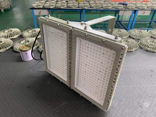 CREE 50-240 Watt LED Sel Işığı 50 000 Saatlik Yaşam ve Özelleştirilebilir Renk