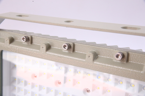 50 ′′ 240W özelleştirilebilir patlama geçirmez LED floodlight CREE Chips ATEX tehlikeli alanlar için sertifikalı
