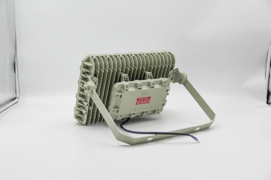 Alev geçirmez LED Fırtına Fırtınaları Enerji tasarrufu, Kimyasal Tesisler ve Offshore Platformlar için IP66 derecesi