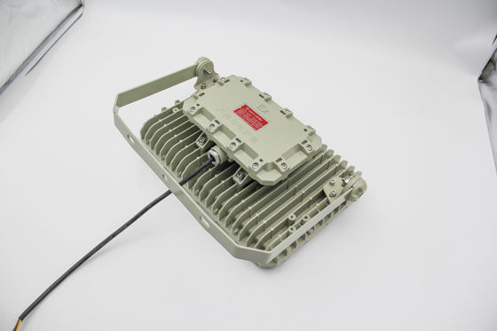 Alev geçirmez LED Fırtına Fırtınaları Enerji tasarrufu, Kimyasal Tesisler ve Offshore Platformlar için IP66 derecesi