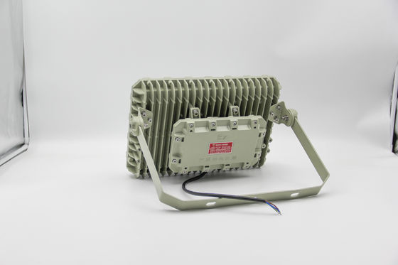 Alev geçirmez LED Fırtına Fırtınaları Enerji tasarrufu, Kimyasal Tesisler ve Offshore Platformlar için IP66 derecesi