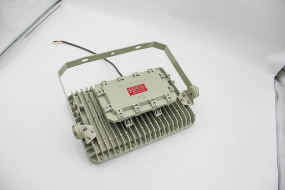 Alev geçirmez LED Fırtına Fırtınaları Enerji tasarrufu, Kimyasal Tesisler ve Offshore Platformlar için IP66 derecesi