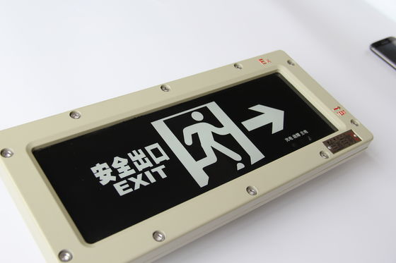 ATEX CE IP66 Sertifikalı Patlamaya Karşı Korumalı LED Çıkış İşareti 5700KCCT 3W Yüksek Parlaklıkta LED Işık Kaynağı Kimyasal Tesis ve Benzin İstasyonu için