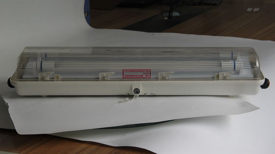 Dayanıklı 0.6m/1.2m ATEX/IECEx/CNEX Patlama Dayanıklı Doğrusal LED Işık Endüstriyel Sınıf IP66 Tehlikeli Bölgeler için Işıklama Petrol ve Gaz Kimyasal Tesisler Madencilik Deniz Tesisleri Enerji verimli tasarım azaltır