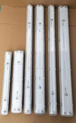 Dayanıklı ATEX/IECEx/CNEX Patlama Dayanıklı Doğrusal LED Işık Endüstriyel Sınıf IP66 Tehlikeli Alanlar İçin Işıklama Petrol ve Gaz Kimyasal Tesisler Madencilik Deniz Tesisleri Enerji verimli tasarım azaltır