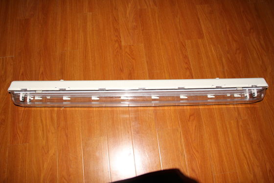 Dayanıklı 0.6m/1.2m ATEX/IECEx/CNEX Patlama Dayanıklı Doğrusal LED Işık Endüstriyel Sınıf IP66 Tehlikeli Bölgeler için Işıklama Petrol ve Gaz Kimyasal Tesisler Madencilik Deniz Tesisleri Enerji verimli tasarım azaltır