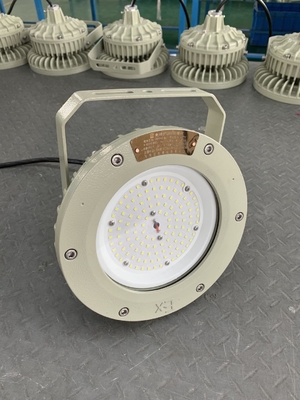 50000hrs Yaşam süresi ATEX CNEX Sertifikalı Patlama Dayanıklı IP66 LED Yüksek Körfez Işığı 100W 150W 200W Petrol Gaz Kimyasal Madencilik Deniz Çevresinde