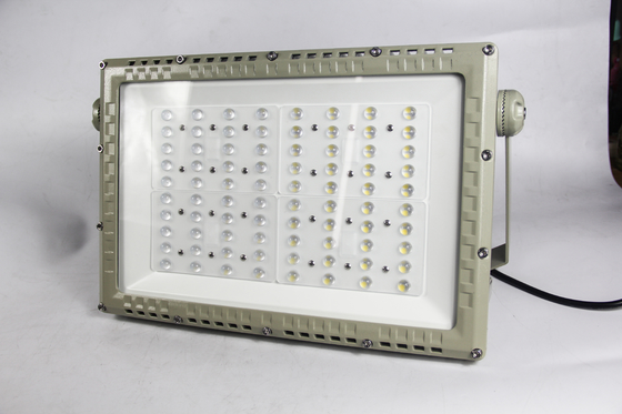 Patlama Dayanıklı LED Yol Işığı 250W. ATEX CNEX 1 Bölge 2 Tehlikeli Uygulamalar için Sertifikalı.