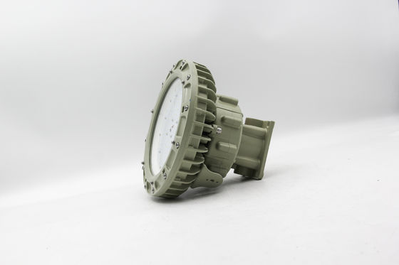 Sınıf I Bölüm 1 ve 2 Patlamaya Dayanıklı LED Yüksek Tavan Armatürü 100W 150W 200W ATEX IECEx Boya Püskürtme Kabini ve Rafineri için