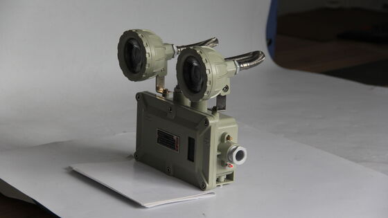 ATEX IP66 Çift Noktalı Patlamaya Dayanıklı LED Lamba Çok Fonksiyonlu Çift Kafalı Şarj Edilebilir Acil Çıkış Işığı