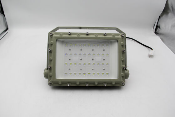 ATEX Aluminium Alloy Shell Zone1,2 High Power 200W 240W LED Floodlight Explosion Proof IP66 Rating 6000-6500K OEM ODM