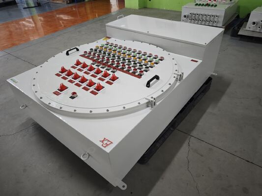 Crown Extra Lighting ATEX sertifikalı 110/220/380/460V Ex-Proof Junction Box Kimyasal işleme tesisleri için uygundur