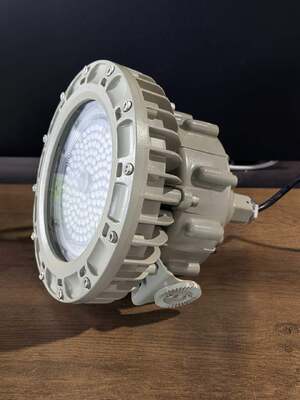 Atex/IECEx Bölgesi 1/2/21/22 Patlama Dayanıklı Alev Dayanıklı Yüksek Körfez LED Işıklar 6000k 150w Maden Aydınlatması