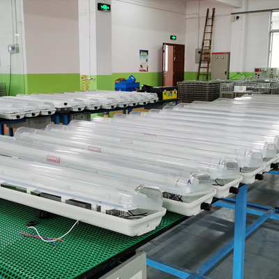 Flanş Montaj Patlama Kanıtlı Yüksek Bay ATEX IECEx RoHS Tehlikeli Alanlar için Sertifikalı