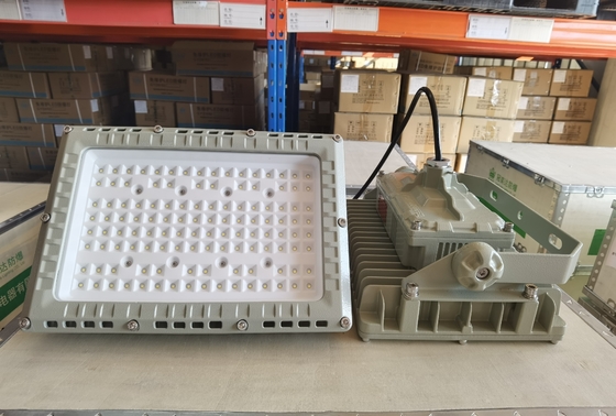 3000/400/5000/5700k CCT Ex nR eb mb Patlama Dayanıklı LED Floodlight AC100-277V 50/60hz voltajlı