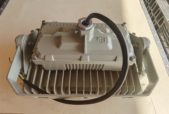 150w Ip66 ve 130lumen / Watt Patlama Kanıtlı LED Sel Işığı Bölge1,2&amp; Bölge21,22